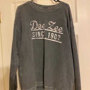 Delta Zeta Crew Neck